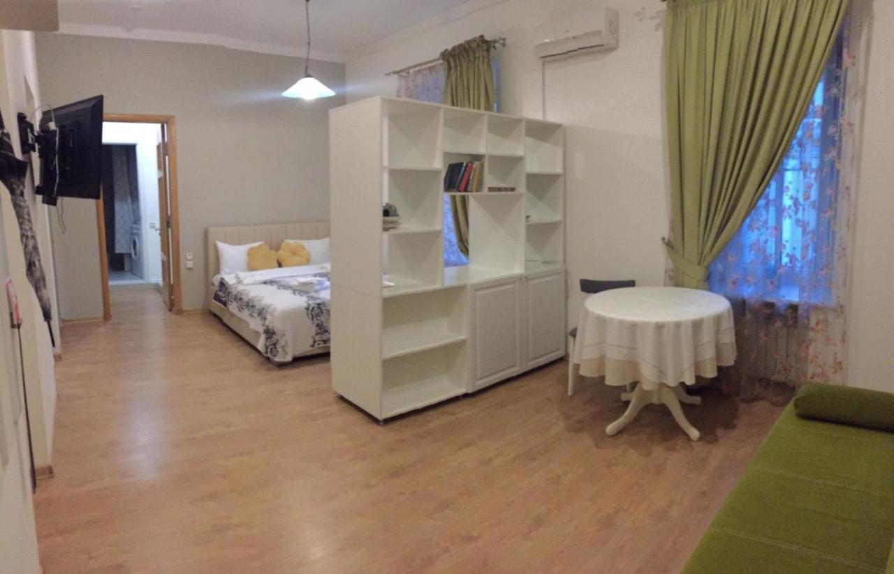 Apartment On Sumskaya No Smoking Harkiv Exterior foto
