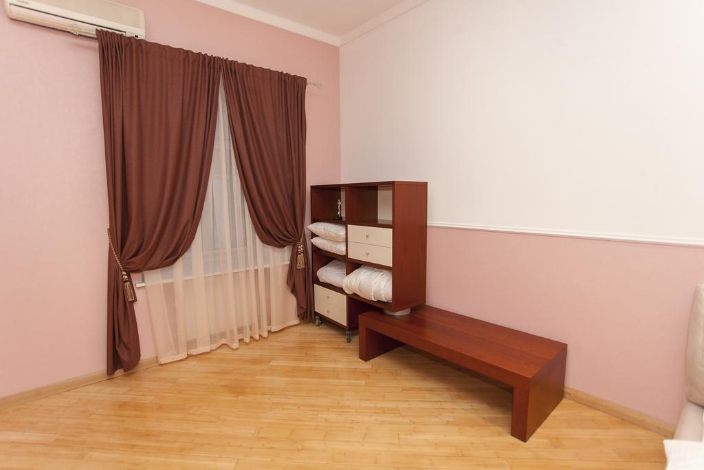 Apartment On Sumskaya No Smoking Harkiv Exterior foto