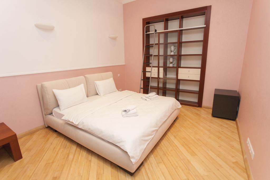Apartment On Sumskaya No Smoking Harkiv Exterior foto